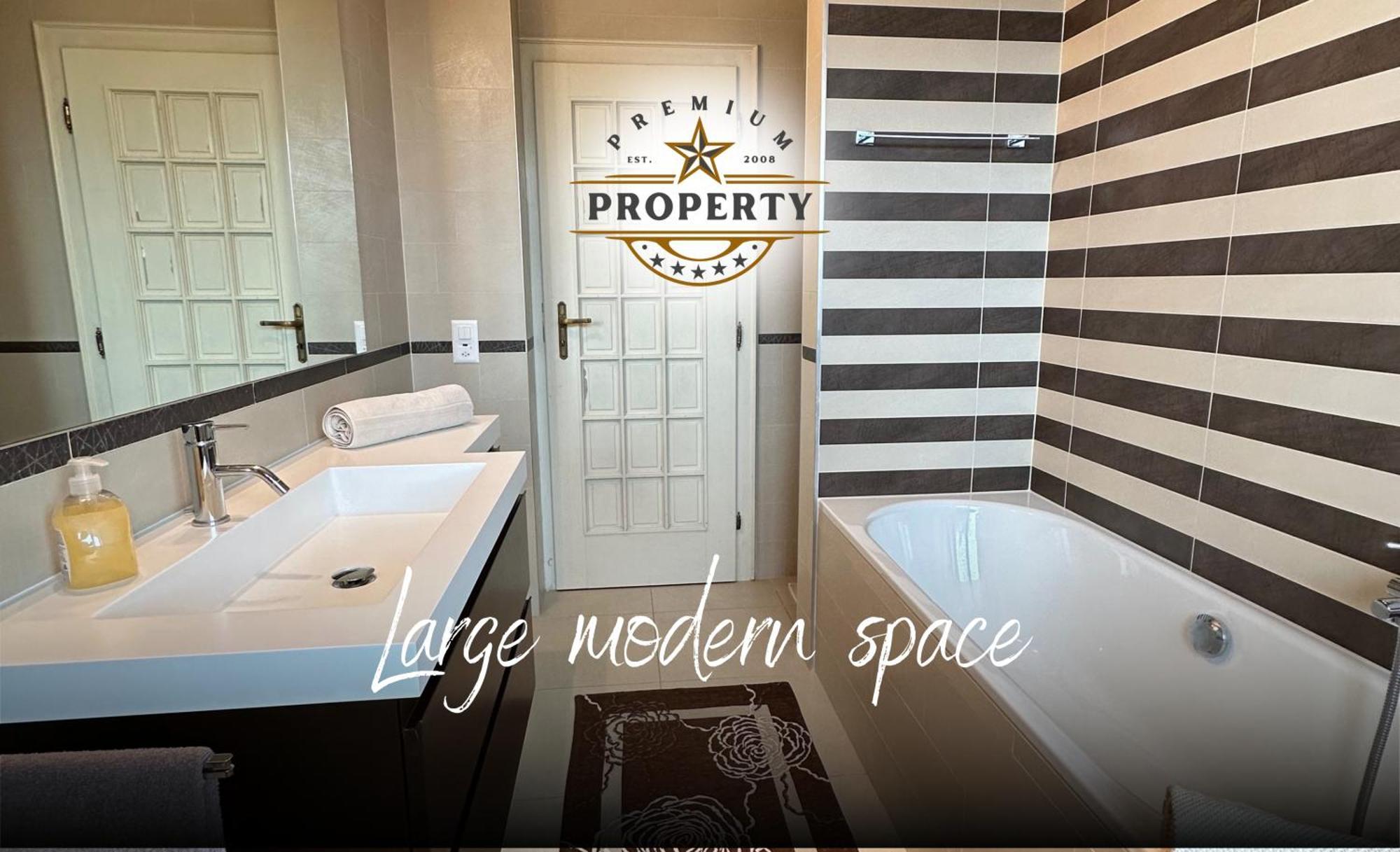 Suite Room With Private Pool Area, Near Como Lake, Private Parking I Villa Dei Leoni Morbio Inferiore エクステリア 写真